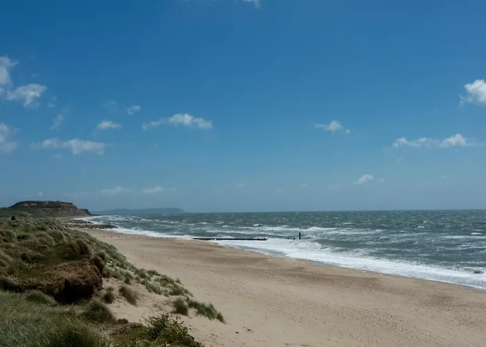 Beach Walk Southbourne Sobo Beach Sleeps 4